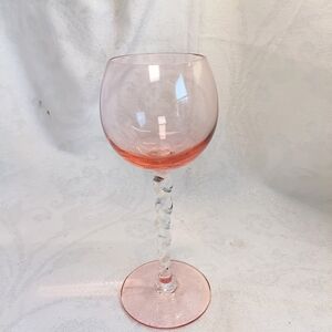 Set Of 2 - Pink Twisted Stem Wine Glass
